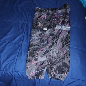The North Face Black Trail Glow Print Pants with Vibrant Patterns SzL